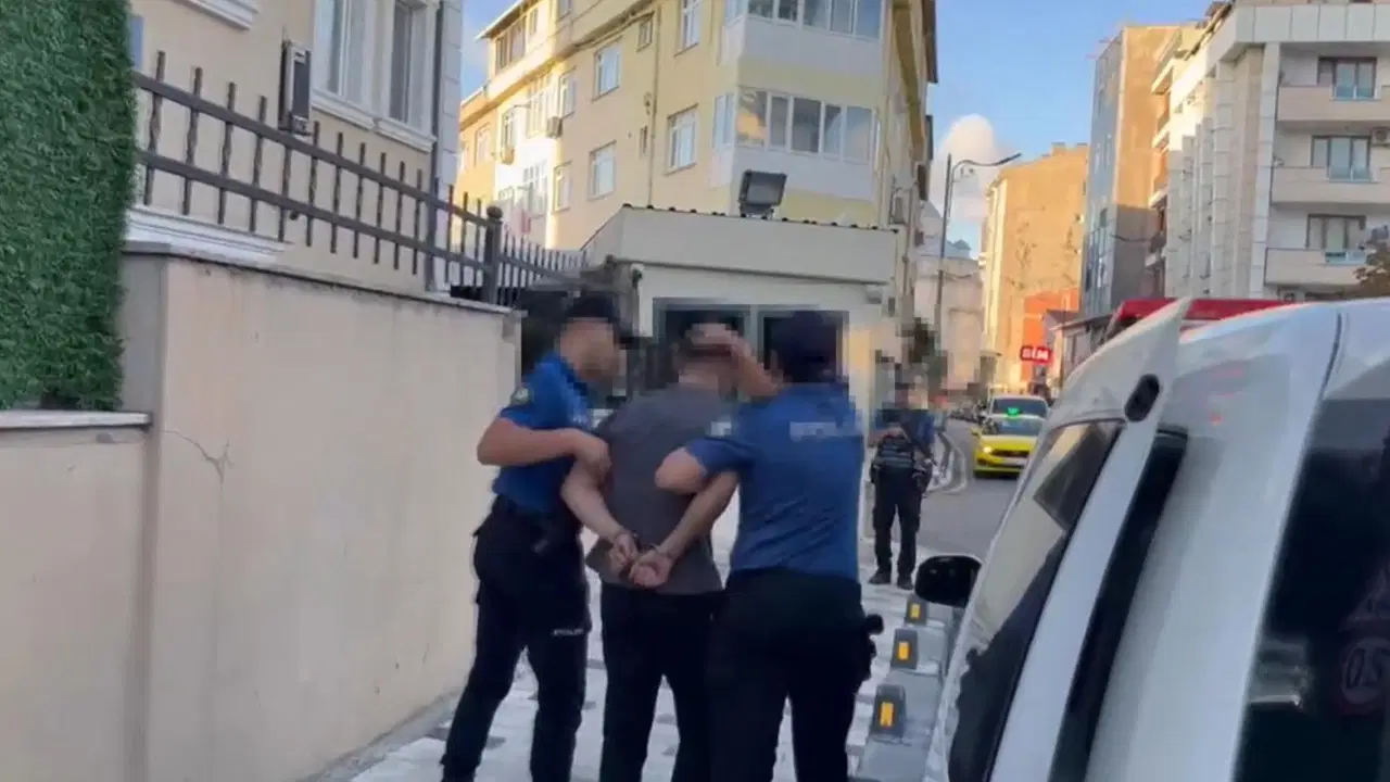 Şişli’de Atatürk’e hakaret eden şüpheli yakalandı